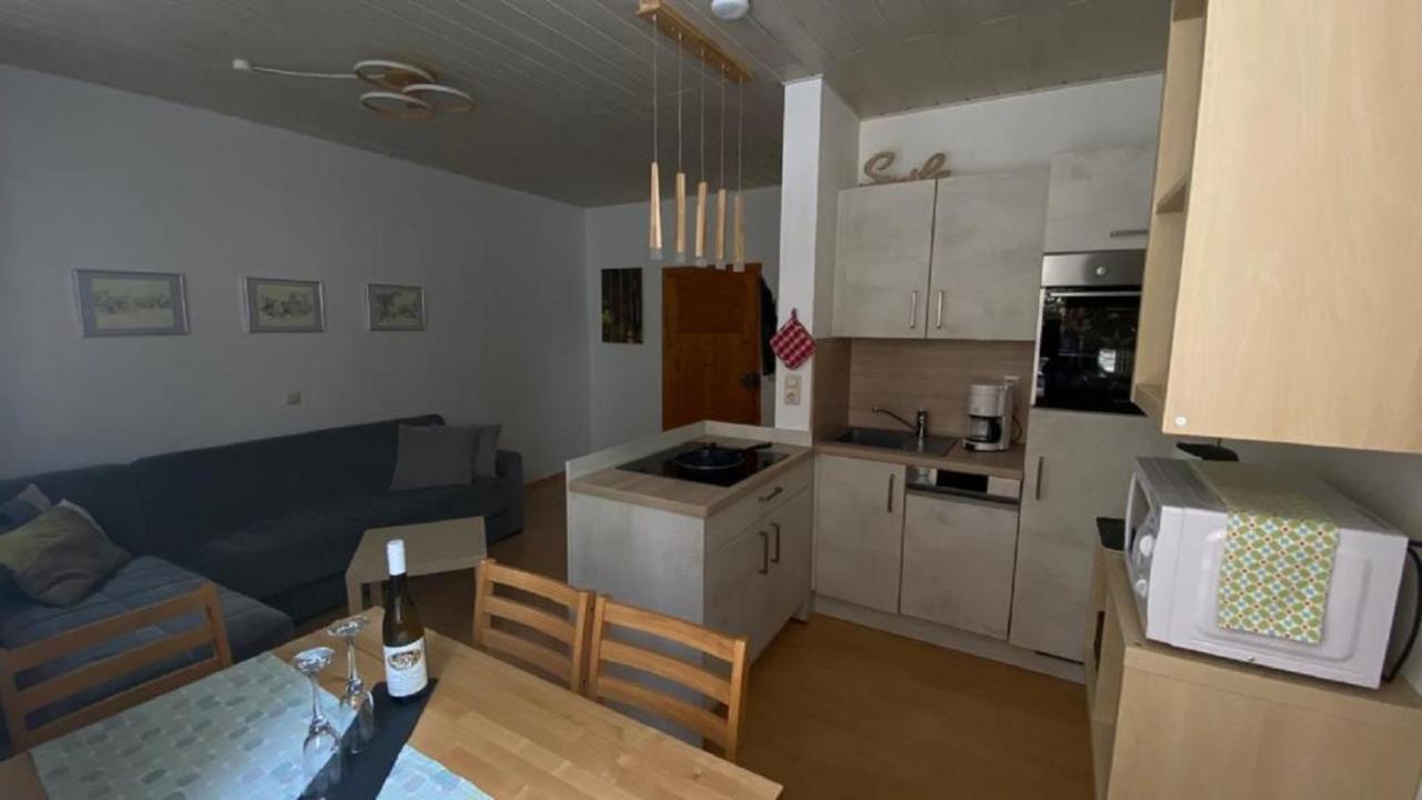 Ferienhaus Schneiders Krov Ngoại thất bức ảnh