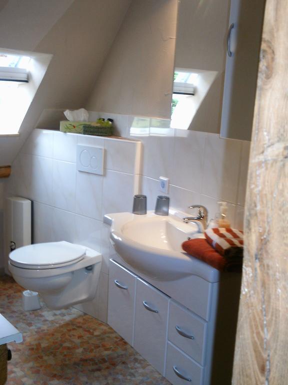 Ferienhaus Schneiders Krov Ngoại thất bức ảnh