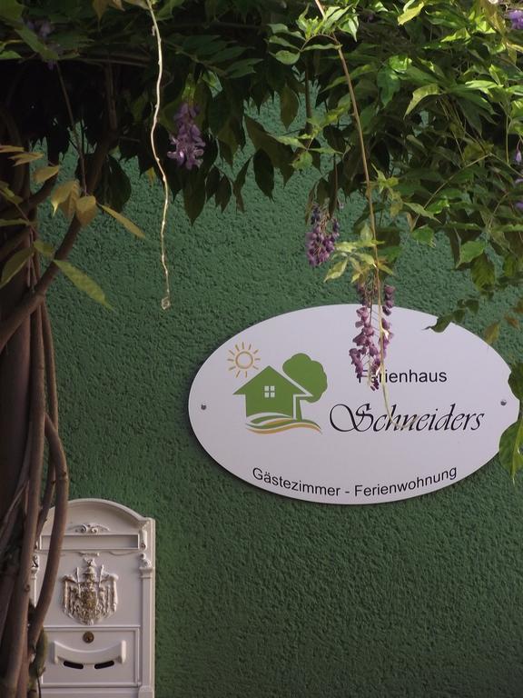 Ferienhaus Schneiders Krov Ngoại thất bức ảnh